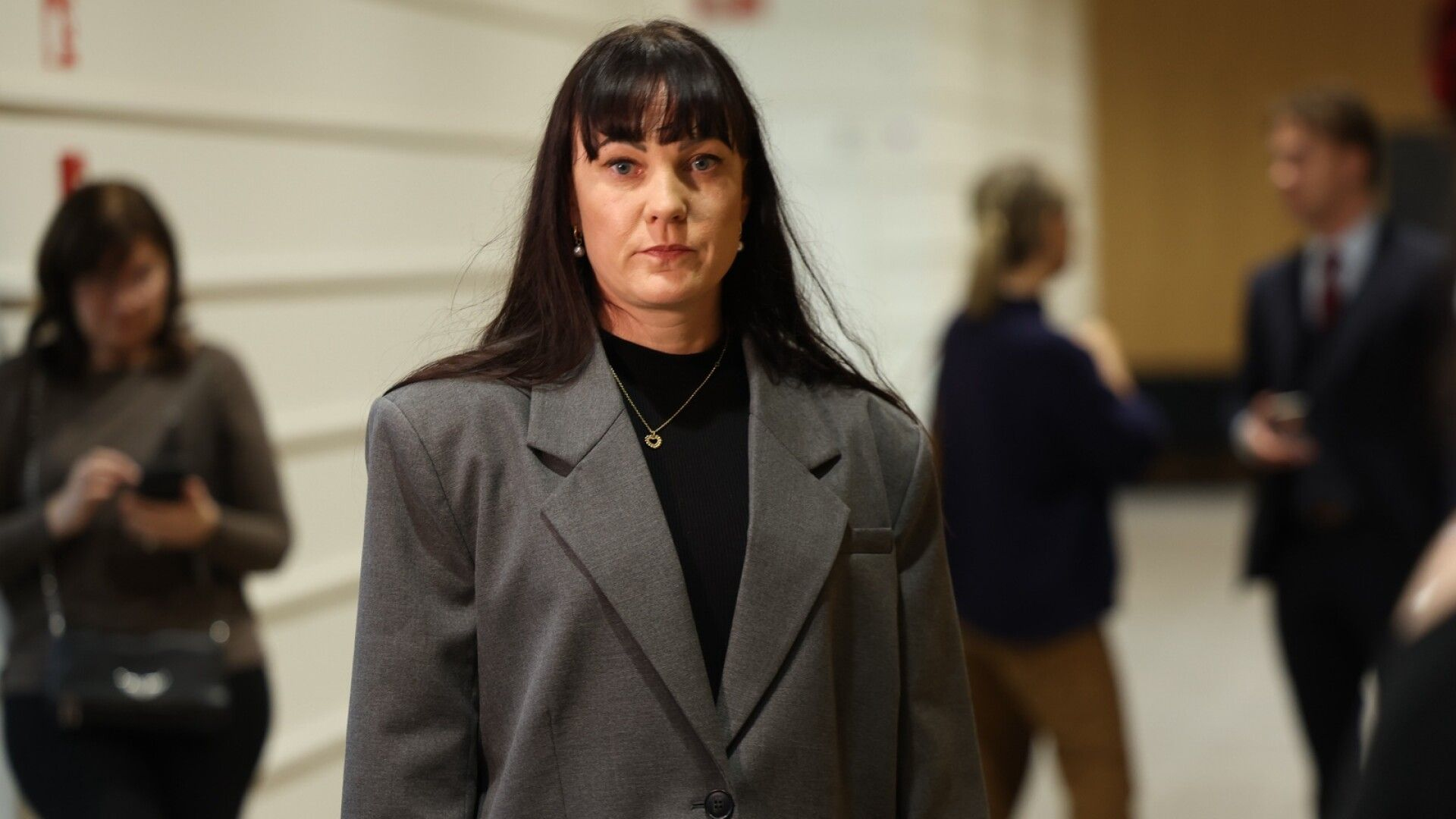 Miksei Julkkisselviytyjiin soitettu poliisia? Somessa tyrmistynyt reaktio: ”Todella edesvastuutonta sekoilua”