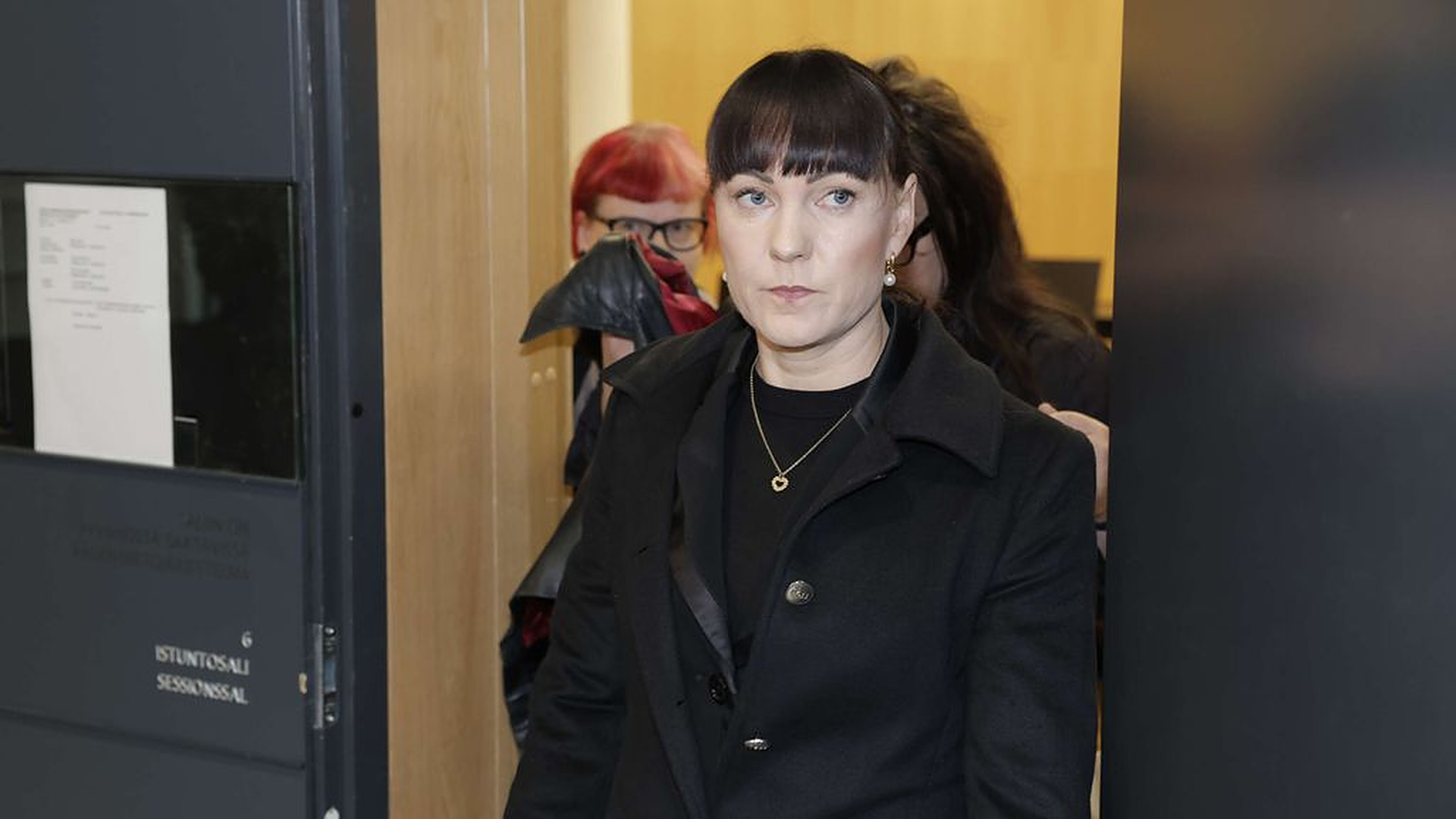 Sanna Ukkolan kolumni: Minja Koskela ja Stagala, näpit irti Mira Luodista!