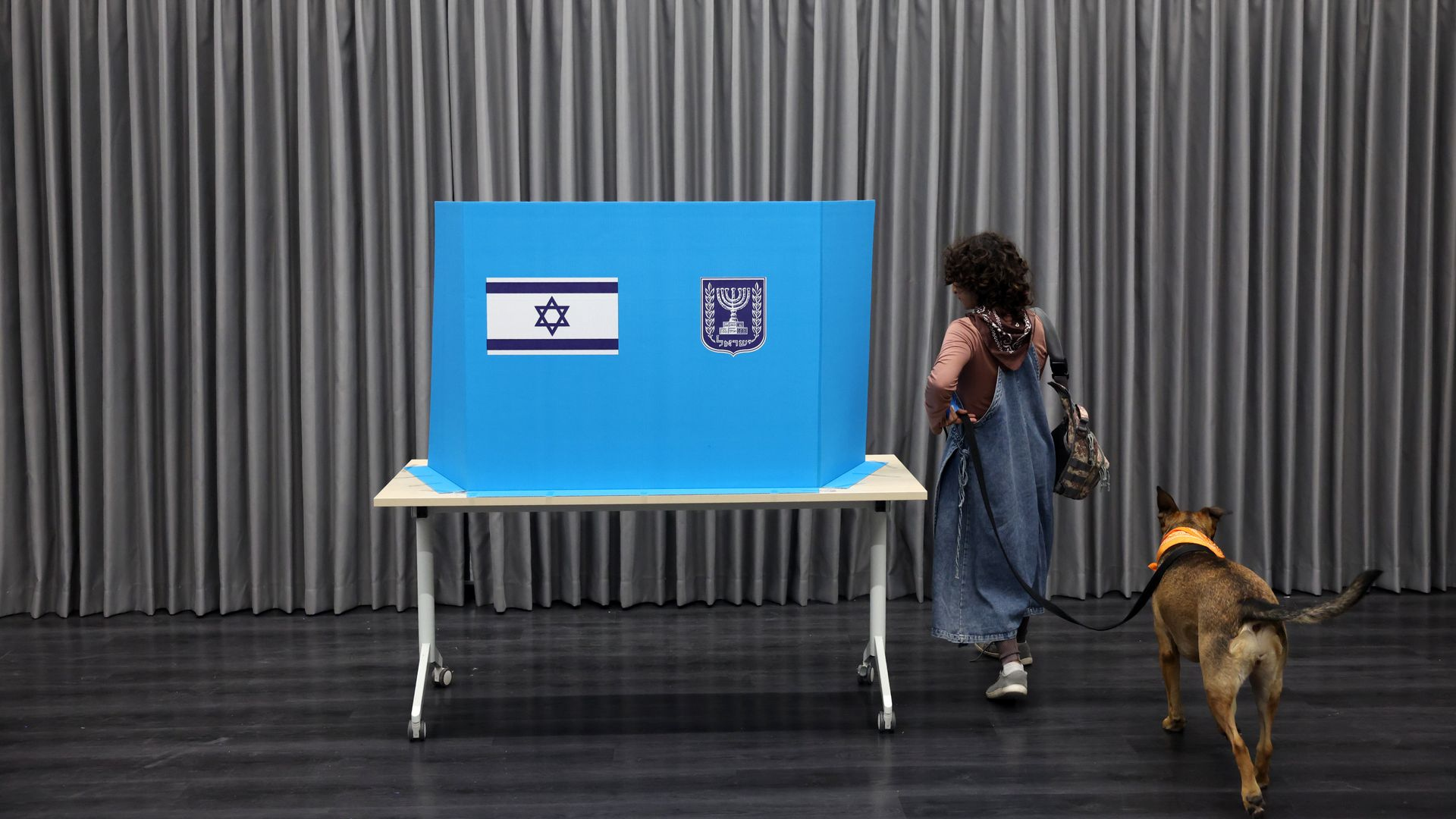Netanjahun oikeistoblokki ei saavuttanut enemmistöä Israelin vaaleissa