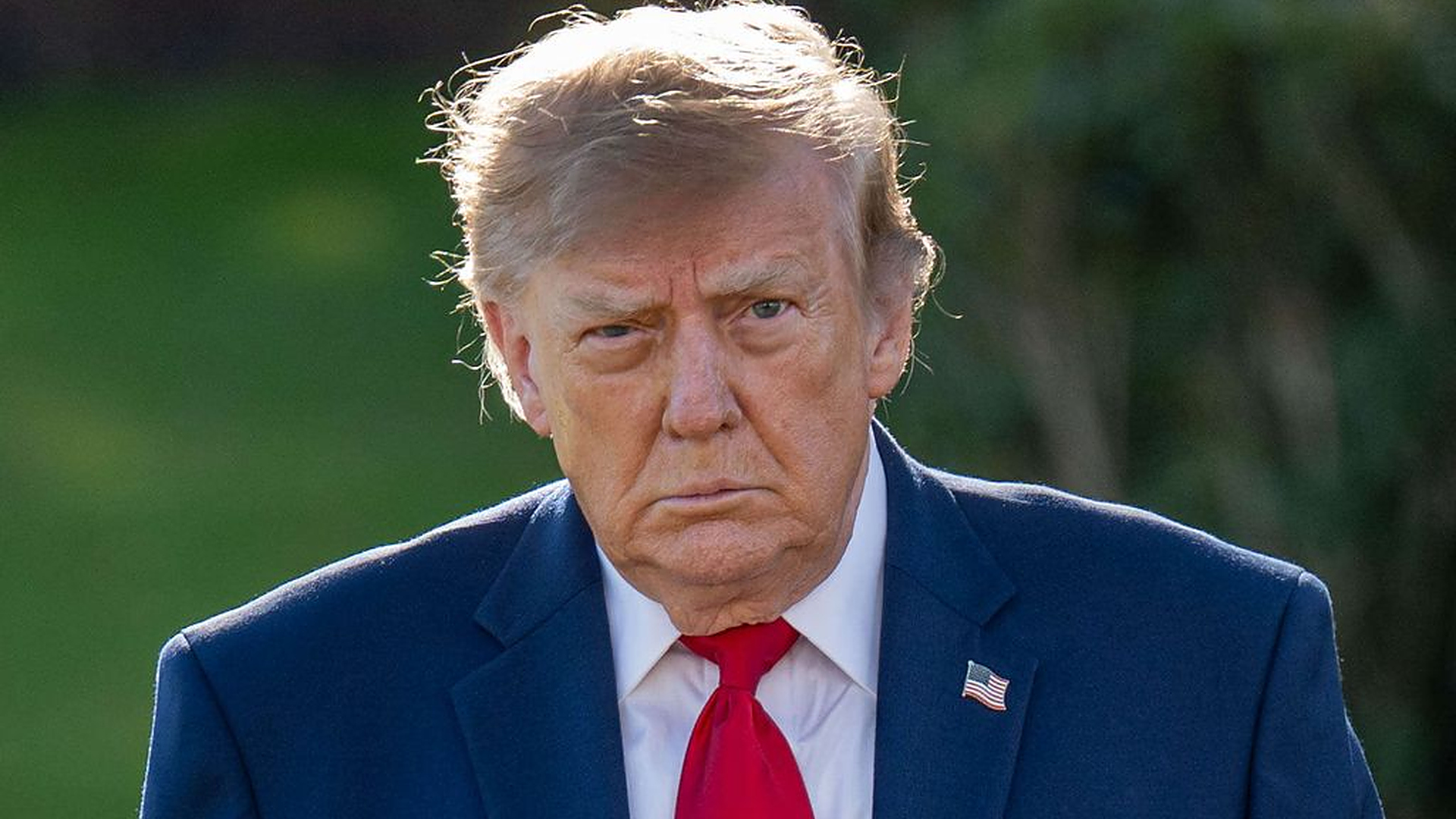 Trumpilta erikoinen viime hetken veto – ”Sitten mennään oikeuteen”