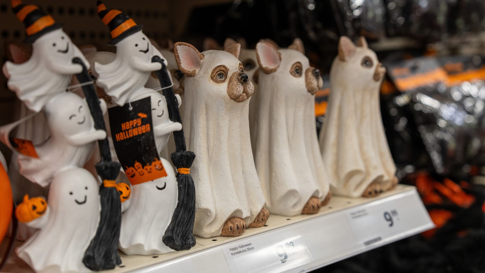 Halloweenin suosio kulutusjuhlana on kasvanut ohi pääsiäisen koristeluissa