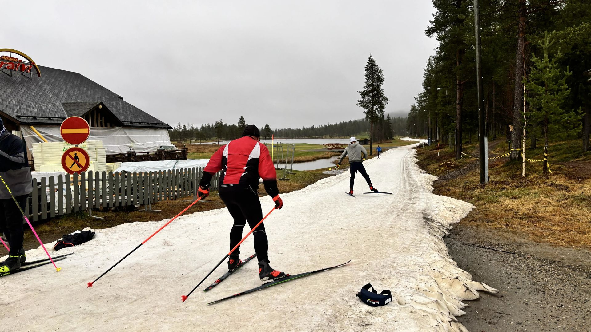 Levin lumet sulavat, kun lämpöaalto iski Lappiin – meteorologi: ”Vastaavaa ei ole juuri nähty 30 vuoteen”