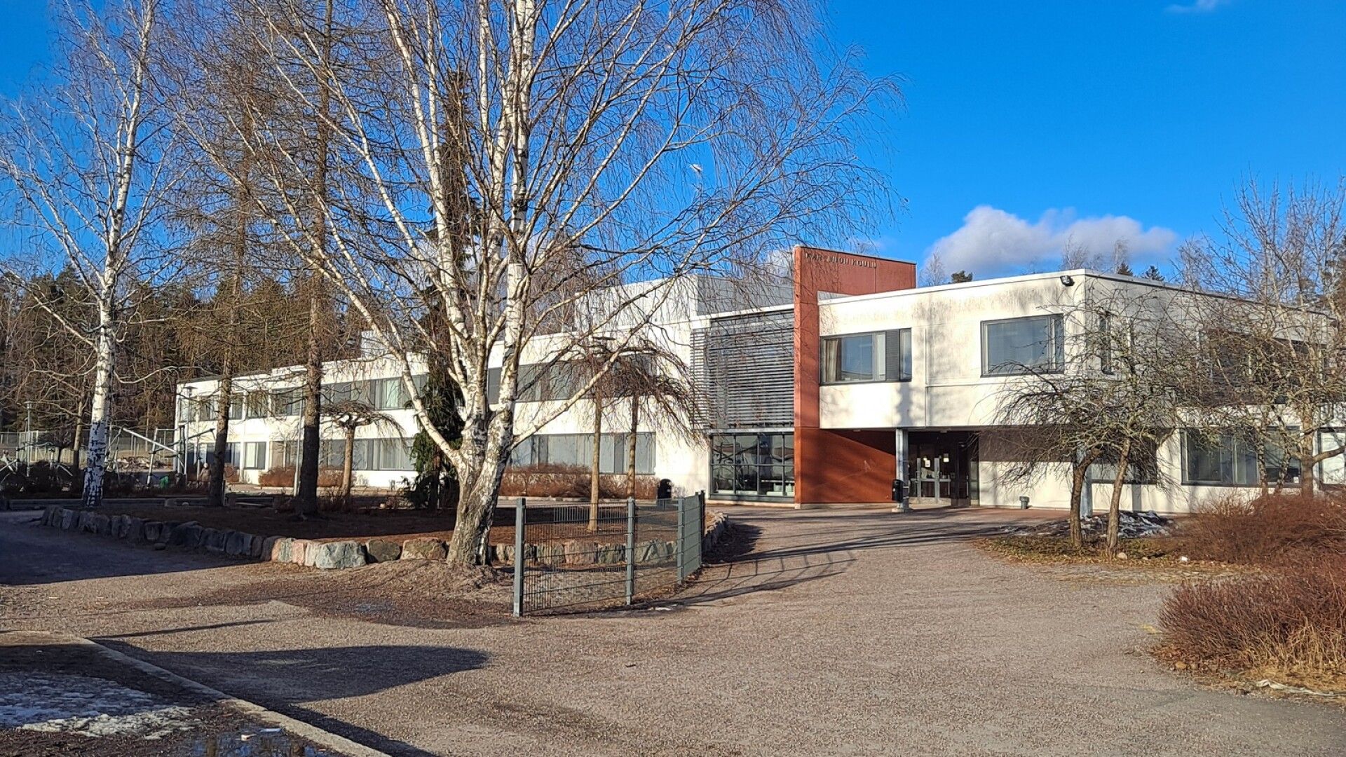 Uutta tietoa välikohtauksesta koululla Järvenpäässä – epäilty on 13-vuotias