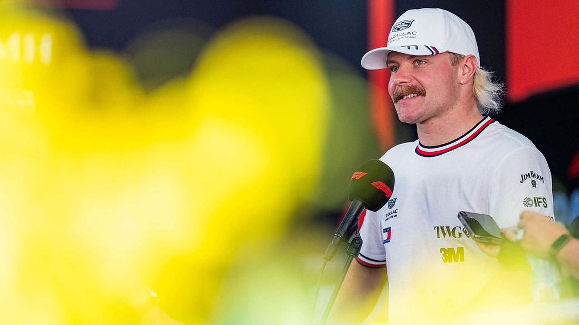 Valtteri Bottas vedettiin sivuun
