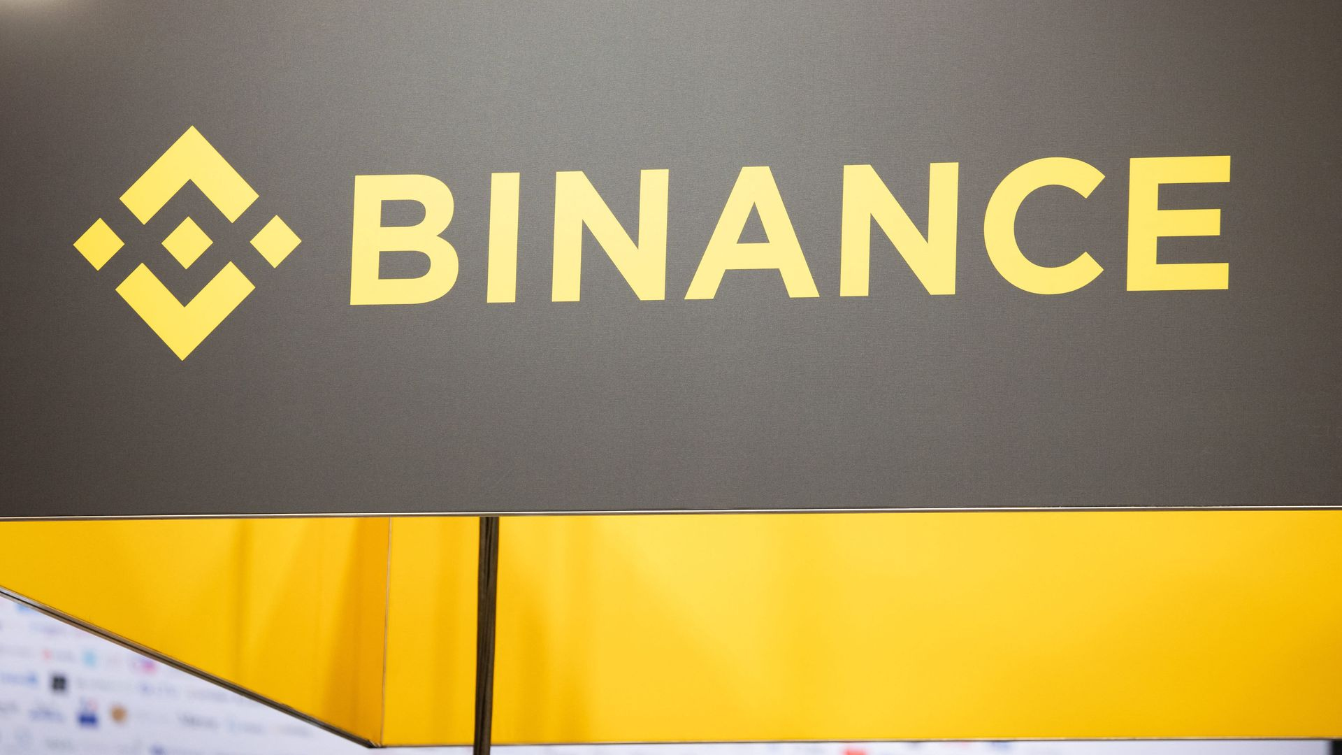 Kryptovaluuttapörssi Binance joutui hakkeroinnin kohteeksi – CNN: Jäljet johtavat Pohjois-Koreaan