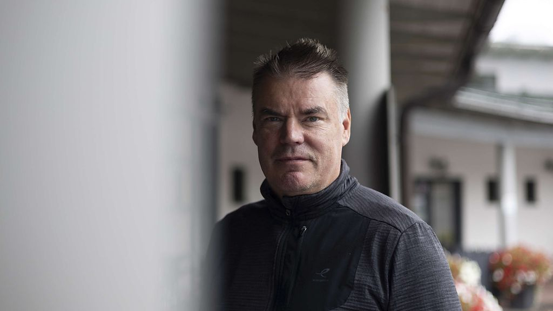Faktat tiskiin – Raimo Helmisellä on kahdet kasvot