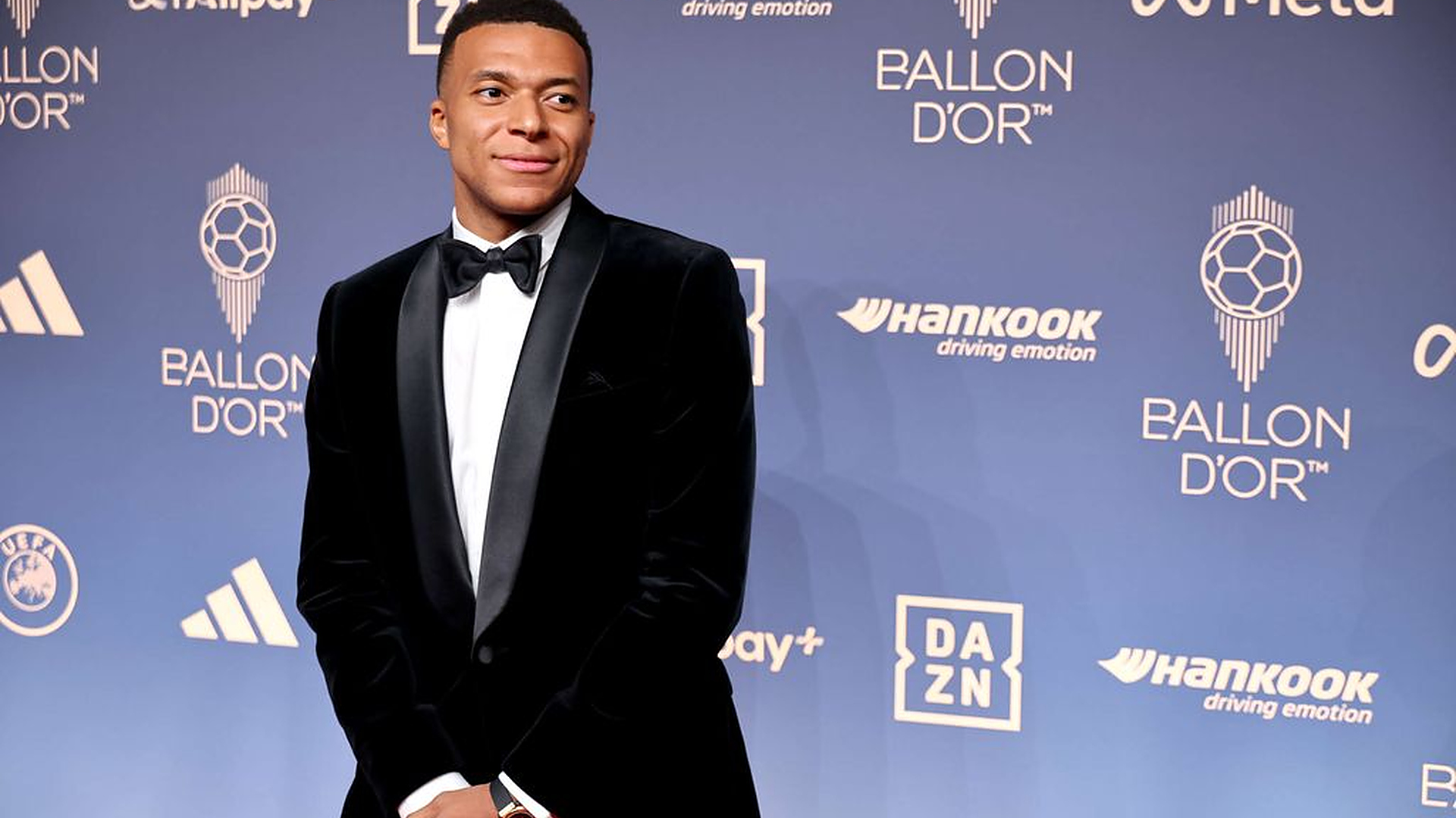 Mbappé pyytää anteeksi kiinalaisilta