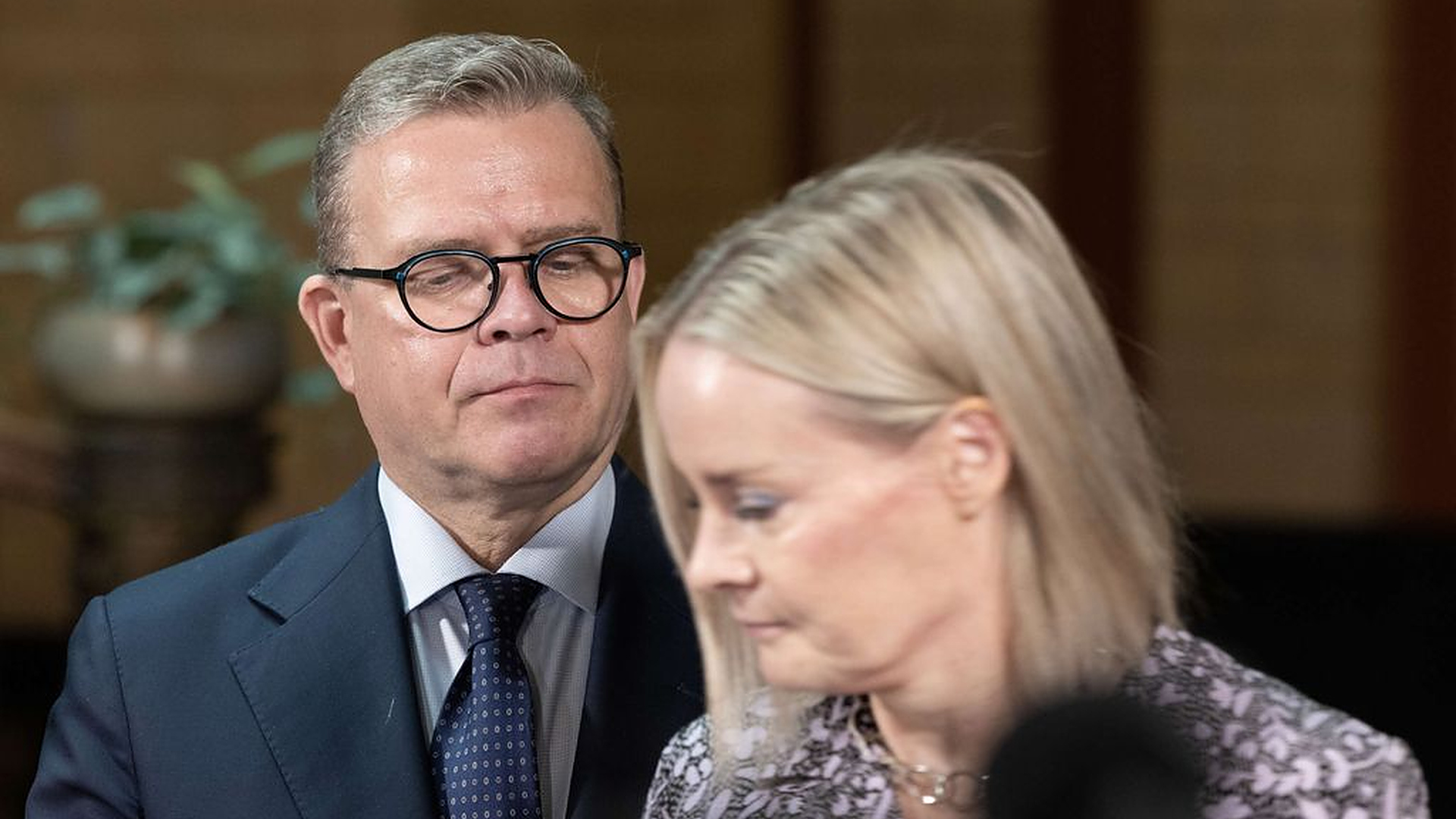 Karu kirje julki: Suomi joutuu vastaamaan komission uhkaukseen