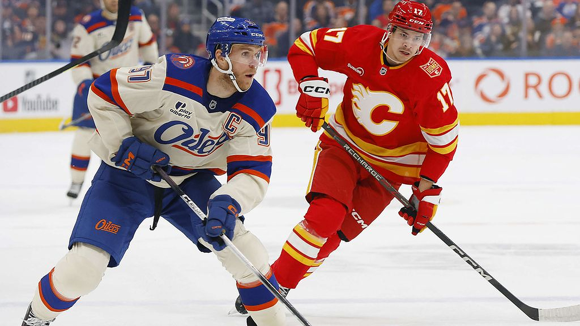 Hurja pistetahti jatkuu: Connor McDavid rikkoi NHL:n ennätyksen